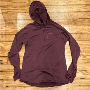 Patagonia Women's R1 Regulator Burgundy Hooded Top